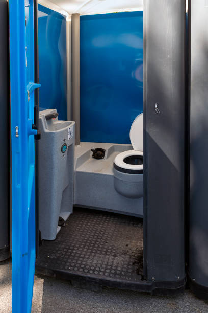 Best Luxury portable toilet rental  in Sibley, IA